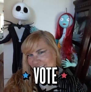 Meet your Posher, Debra